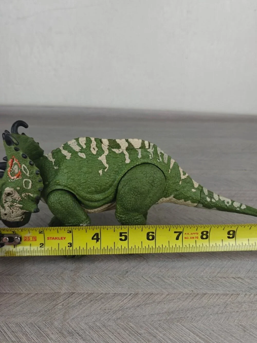 Jurassic World Fallen Kingdom Sinoceratops Roarivores Action Figure 2017